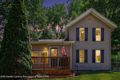 /international/us/501-mill-street-leslie-mi-110108468943/