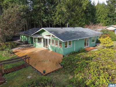 /international/us/824-hunt-road-port-angeles-wa-110097972492/?lang=zh-tw