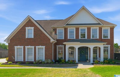 /international/us/736-old-cahaba-drive-helena-al-110107227883/