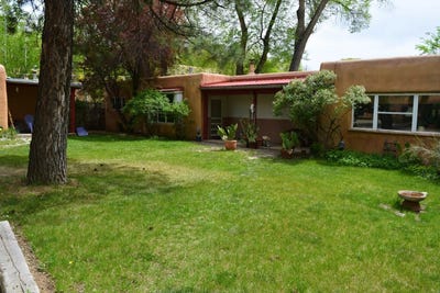 /international/us/332-kit-carson-road-taos-nm-110092306482/?lang=zh-tw