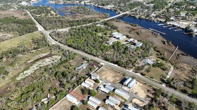 /international/us/sw-879th-st-lot-44-steinhatchee-fl-110106850685/