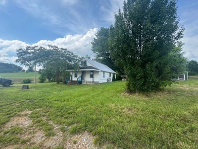 /international/us/10380-burkesville-road-glasgow-ky-110100628087/
