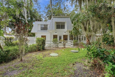 /international/us/576-sw-rustic-circle-stuart-fl-110108497969/