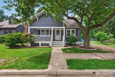 /international/us/119-maple-place-south-plainfield-nj-110108443535/