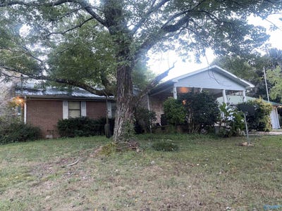 /international/us/206-dogwood-drive-boaz-al-110120744990/