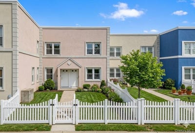 /international/us/14019-183rd-street-springfield-gardens-ny-110108196688/
