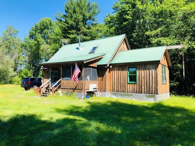 /international/us/2620-edinburg-road-argyle-twp-me-110100940646/