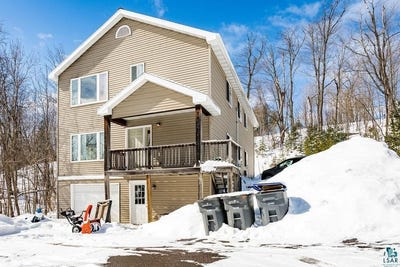 /international/us/2417-vermilion-rd-duluth-mn-110106678186/