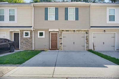 /international/us/2513-gardner-park-drive-fayetteville-nc-110109885981/