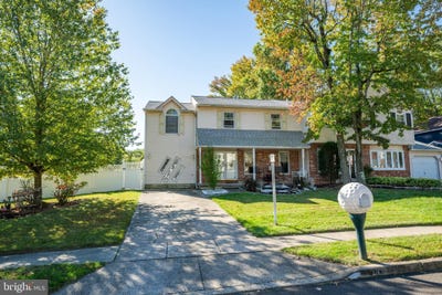 /international/us/1265-barclay-crescent-yardley-pa-110107172365/