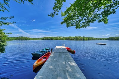 /international/us/273-forest-acres-road-new-london-nh-110101124622/