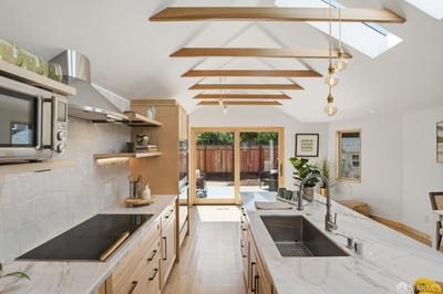 /international/us/273-edinburgh-street-san-francisco-ca-110108916201/