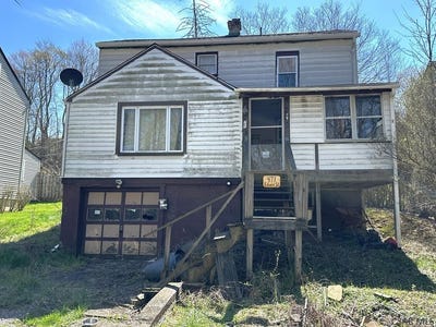 /international/us/471-edward-street-johnstown-pa-110108440634/