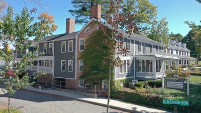 /international/us/134-main-st-groton-ma-110107168862/