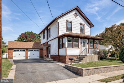 /international/us/157-walnut-street-westville-nj-110120106830/