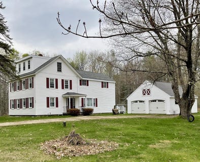 /international/us/265-lawrence-road-pownal-me-110108256259/