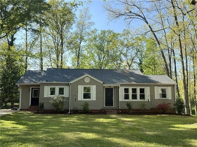 /international/us/106-evans-place-clemson-sc-110106697440/