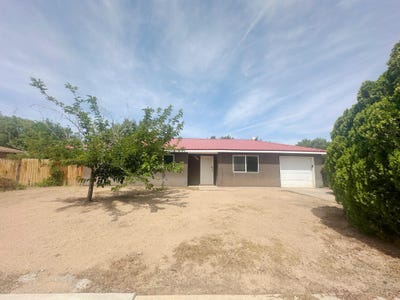 /international/us/325-verde-drive-sw-los-lunas-nm-110101362203/