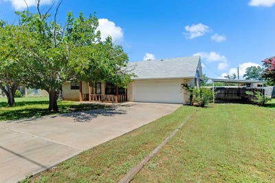 /international/us/1008-wright-street-llano-tx-110101296130/?lang=zh-tw