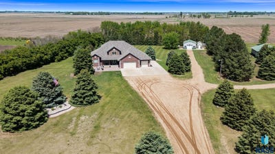 /international/us/47152-276th-st-harrisburg-sd-110108280330/