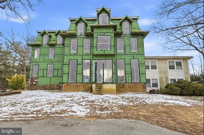 /international/us/926-central-avenue-hammonton-nj-110105097076/