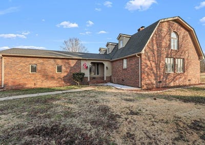 /international/us/5295-old-calhoun-falls-rd-abbeville-sc-110105392375/