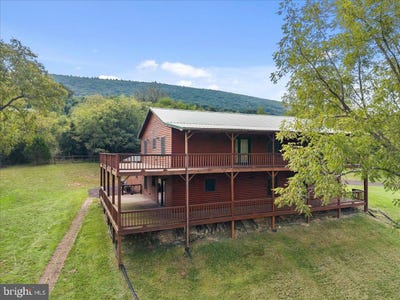 /international/us/325-coyote-run-road-mathias-wv-110110232725/