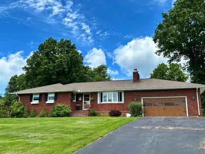 /international/us/2833-newtown-hill-road-mansfield-pa-110109132155/