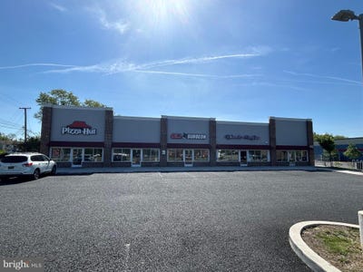 /international/us/515-s-dupont-highway-dover-de-110106147991/