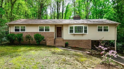 /international/us/106-mitchell-avenue-clemson-sc-110107157316/