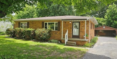 /international/us/458-south-hwy-3-louisa-ky-110100097768/