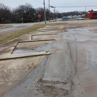 /international/us/909-n-jefferson-street-ava-mo-110107985010/