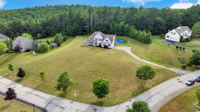 /international/us/7-meadow-view-ln-sturbridge-ma-110100686129/