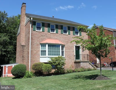 /international/us/1214-colonial-road-mclean-va-110108259983/