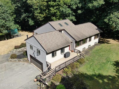 /international/us/2815-shaw-road-middle-grove-ny-110110274754/