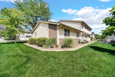 /international/us/317-lincoln-court-bloomingdale-il-110109216722/