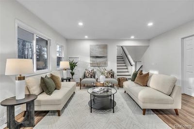 /international/us/8165-leonard-drive-holly-twp-mi-110104580456/