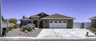 /international/us/801-emma-way-ridgecrest-ca-110108653751/
