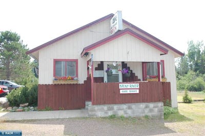 /international/us/9375-highway-1-isabella-mn-110079766995/