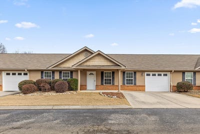 /international/us/2003-cedar-creek-drive-rossville-ga-110104601017/