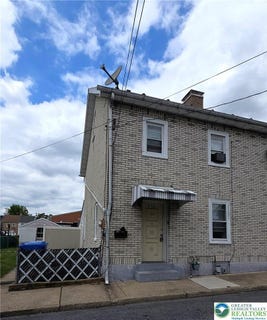 /international/us/230-wood-street-catasauqua-boro-pa-110119566272/