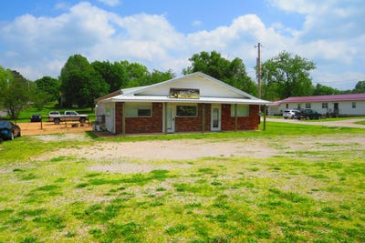 /international/us/302-business-60-mansfield-mo-110107632613/