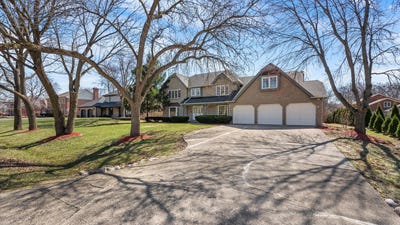 /international/us/3021-35th-street-oak-brook-il-110106559598/