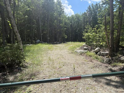 /international/us/high-point-drive-lot-23-penobscot-me-110109040567/