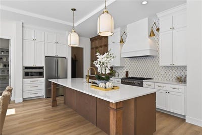 /international/us/14759-mcginty-road-w-minnetonka-mn-110107087606/