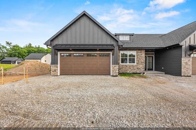 /international/us/3365-shawano-avenue-green-bay-wi-110108824541/