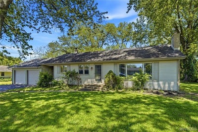 /international/us/517-meadow-lane-strykersville-ny-110108502200/