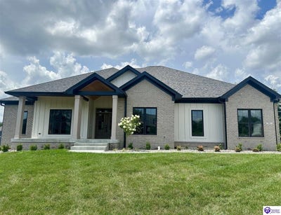/international/us/301-reelfoot-drive-elizabethtown-ky-110097928706/