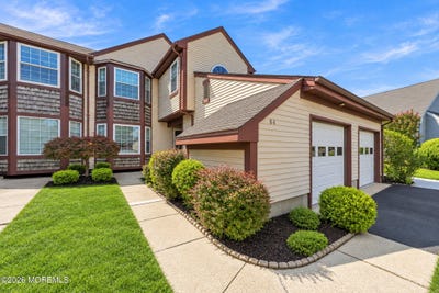 /international/us/8-rothwell-drive-monroe-nj-110110304430/