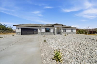 /international/us/12658-standing-bear-road-apple-valley-ca-110108947796/?lang=it